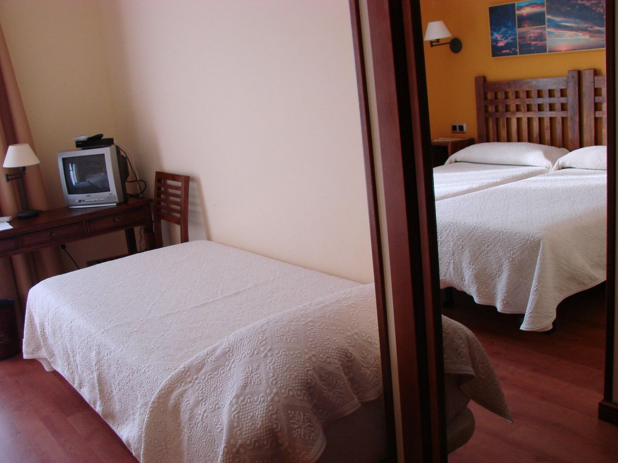 Hotel Bufon De Arenillas Vidiago Екстер'єр фото