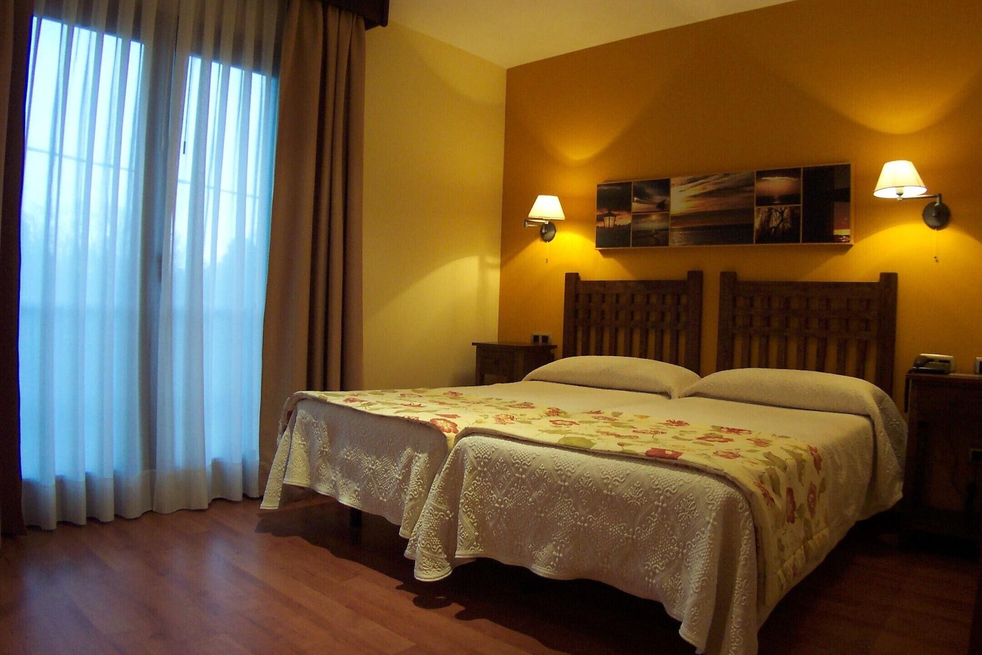 Hotel Bufon De Arenillas Vidiago Екстер'єр фото