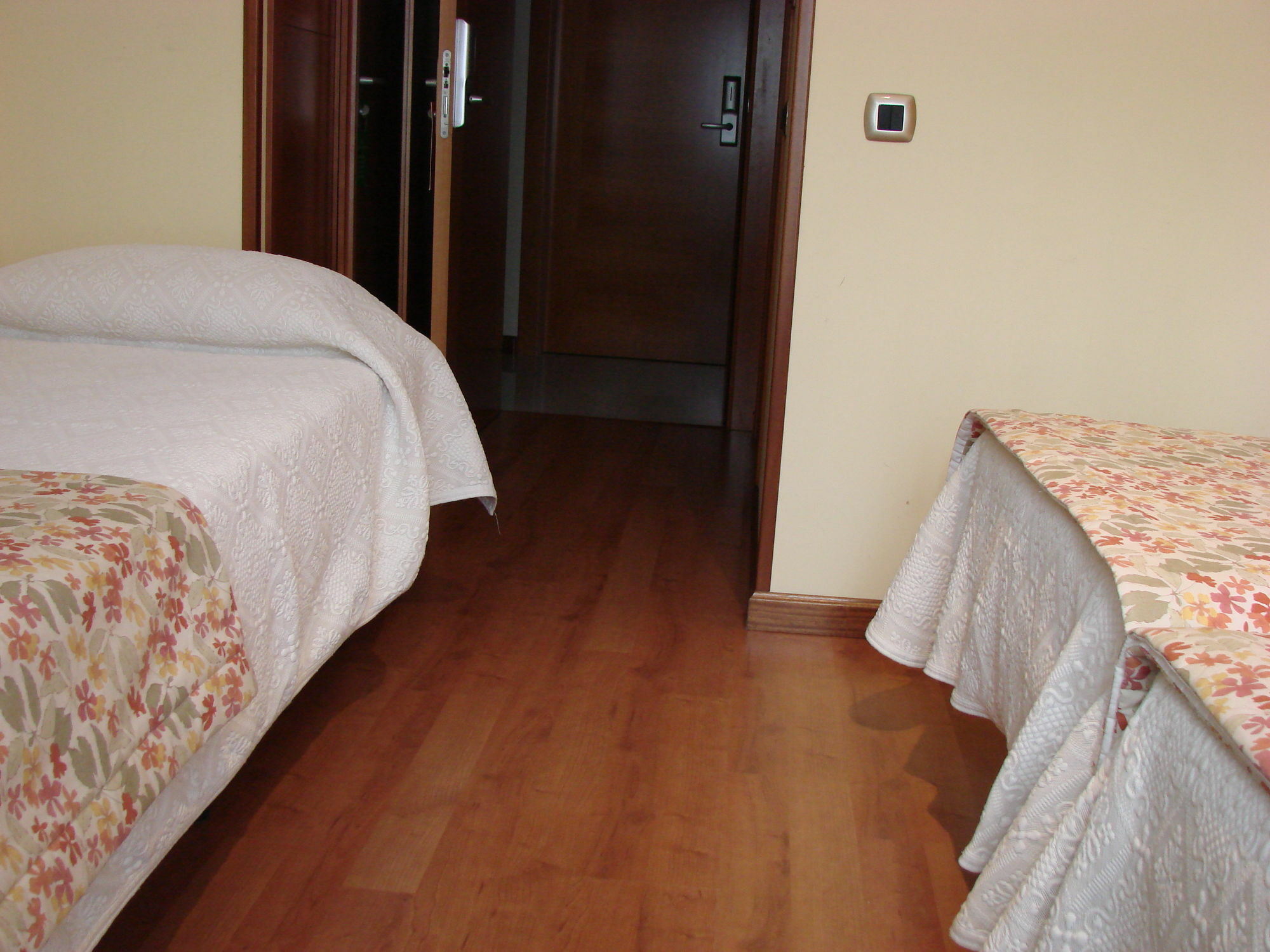 Hotel Bufon De Arenillas Vidiago Екстер'єр фото